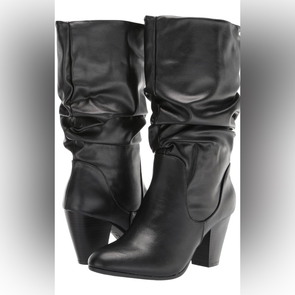 XOXO Women's Oliana Fashion Boot